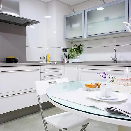 Living4malaga Reding Superior Apartmán *
